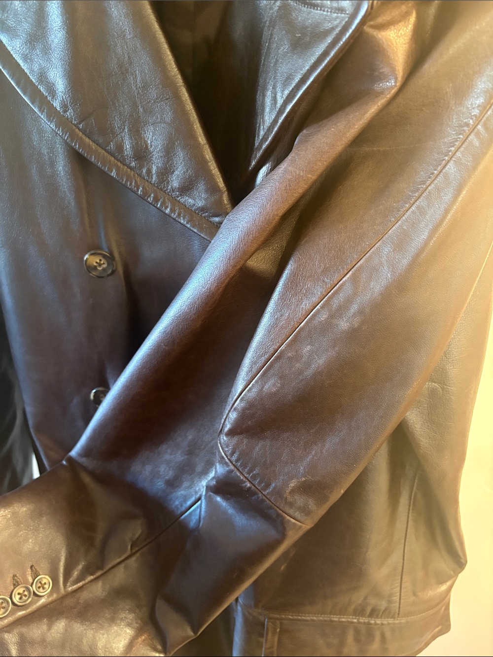 Fall 2001 Banana Republic Men’s Dark Brown Leather Double-Breasted Coat - Picture 8 of 11